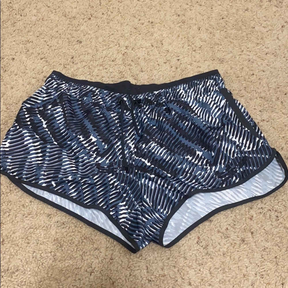 Running shorts